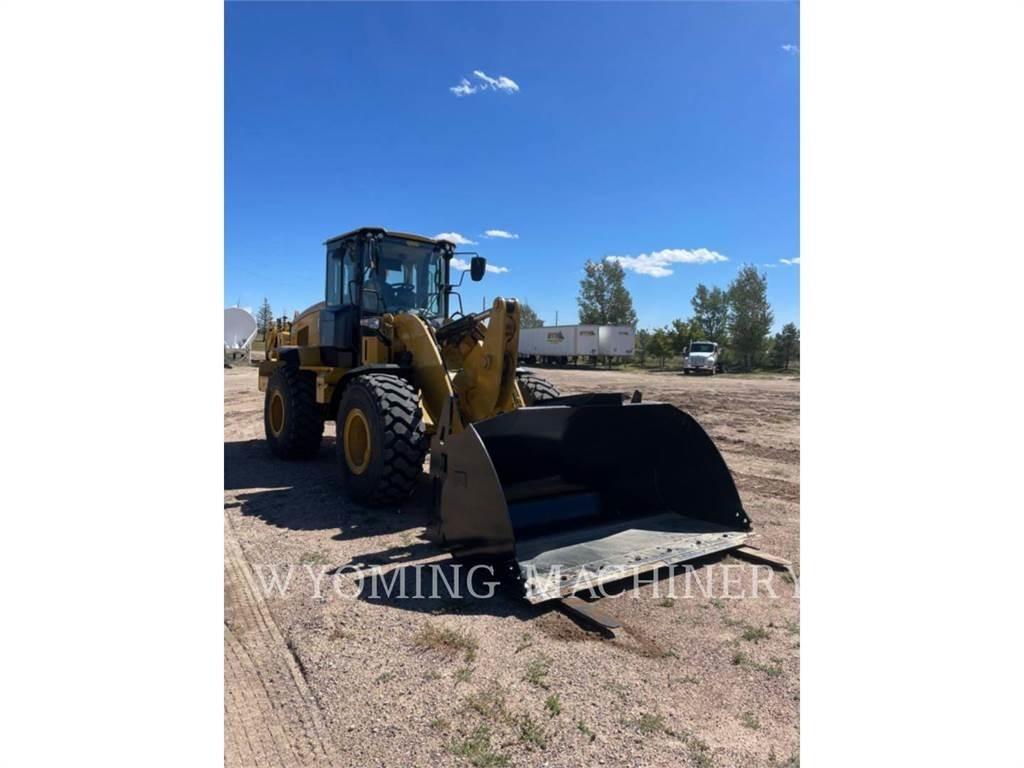 CAT 938M 轮式装载机