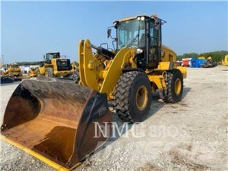 CAT 938M 轮式装载机
