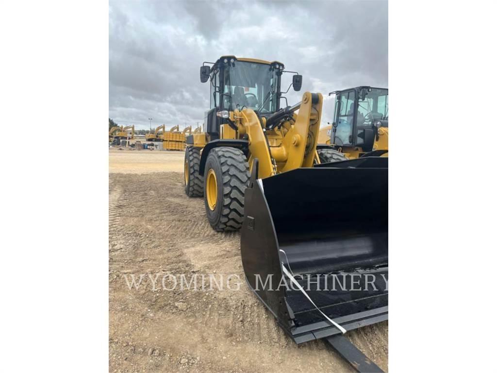 CAT 938M 轮式装载机