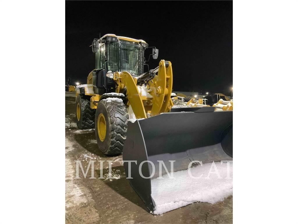 CAT 938M 轮式装载机