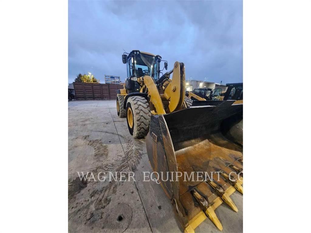 CAT 938M 轮式装载机