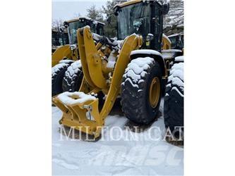 CAT 938M 轮式装载机