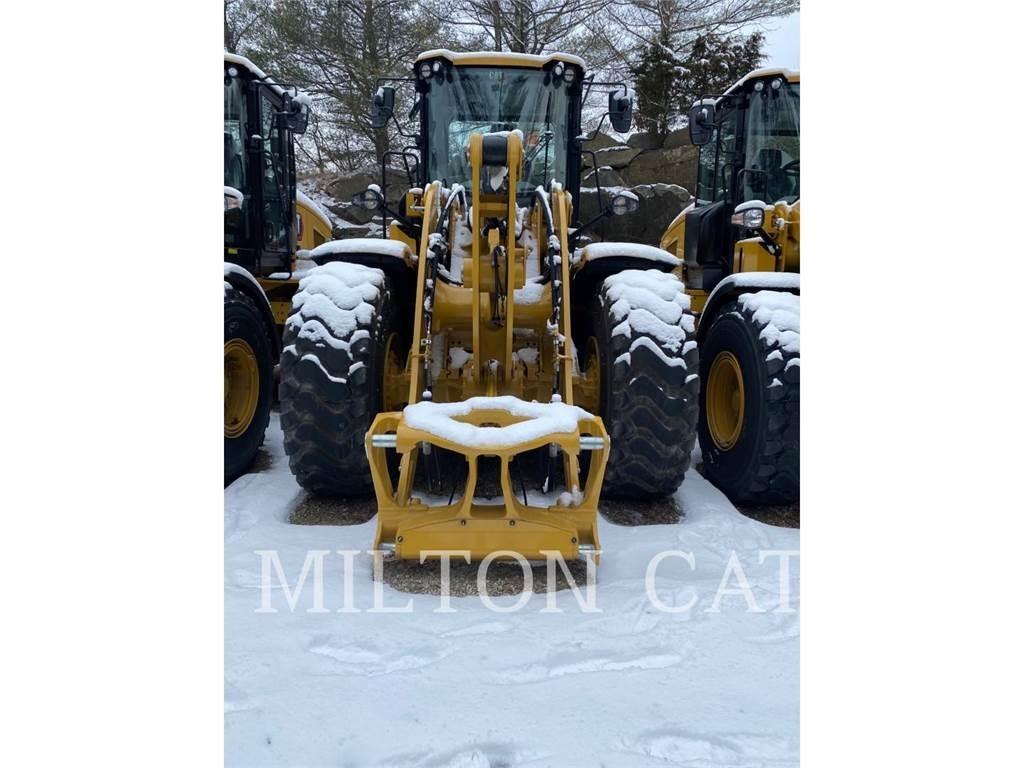 CAT 938M 轮式装载机