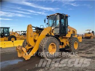 CAT 938M 轮式装载机