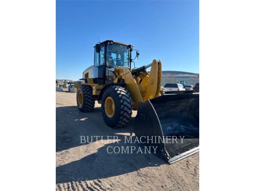 CAT 938M 轮式装载机