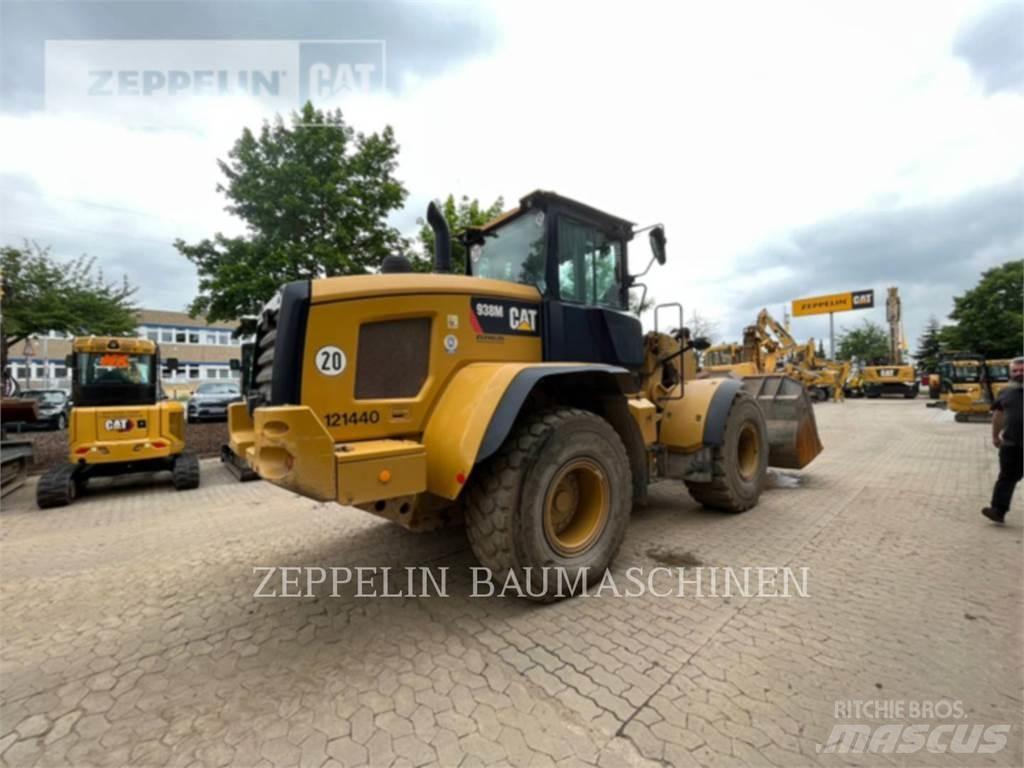 CAT 938M 轮式装载机
