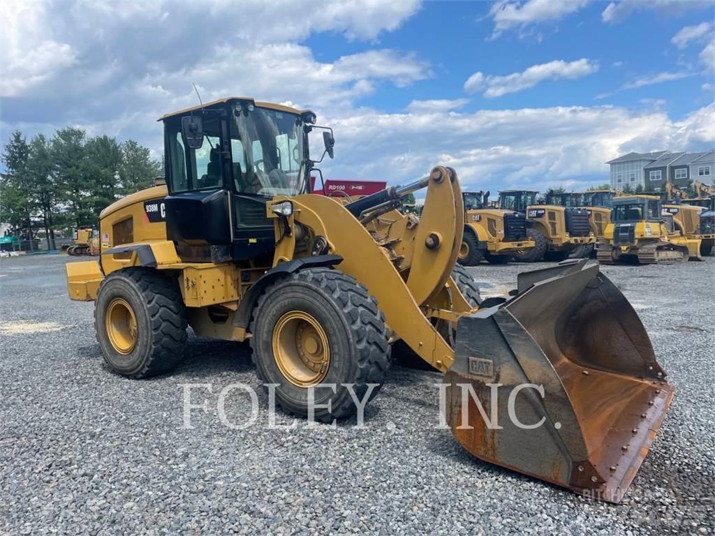 CAT 938M 轮式装载机
