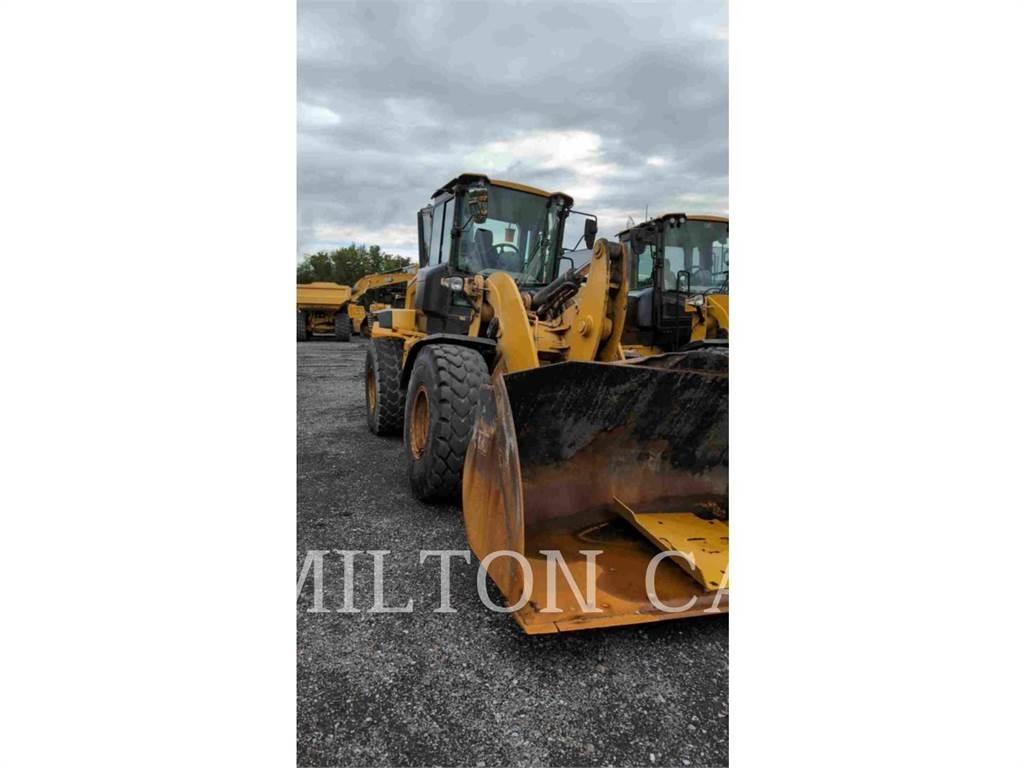 CAT 938M 轮式装载机