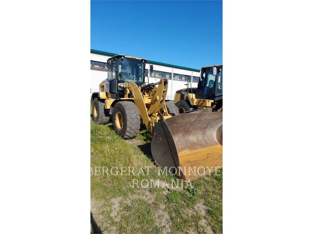 CAT 938M 轮式装载机