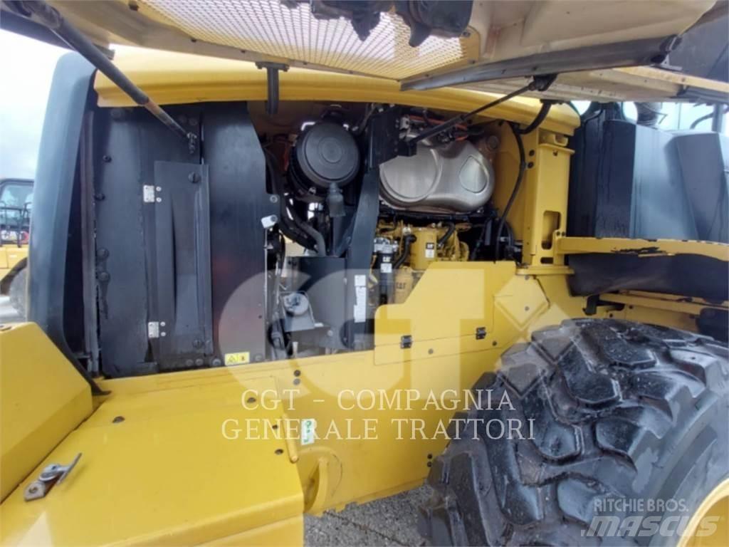 CAT 938M 轮式装载机