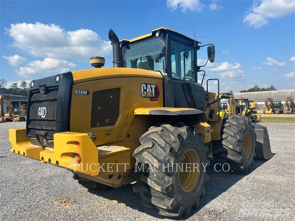 CAT 938M 轮式装载机