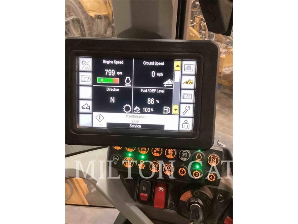 CAT 938M 轮式装载机
