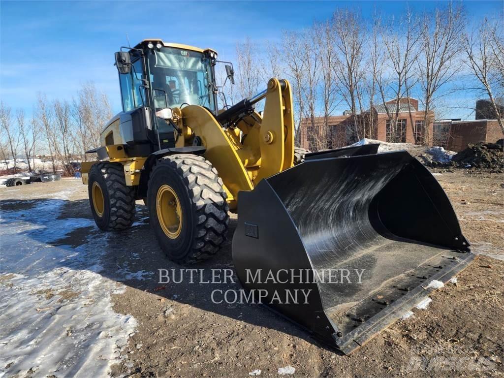 CAT 938M 轮式装载机