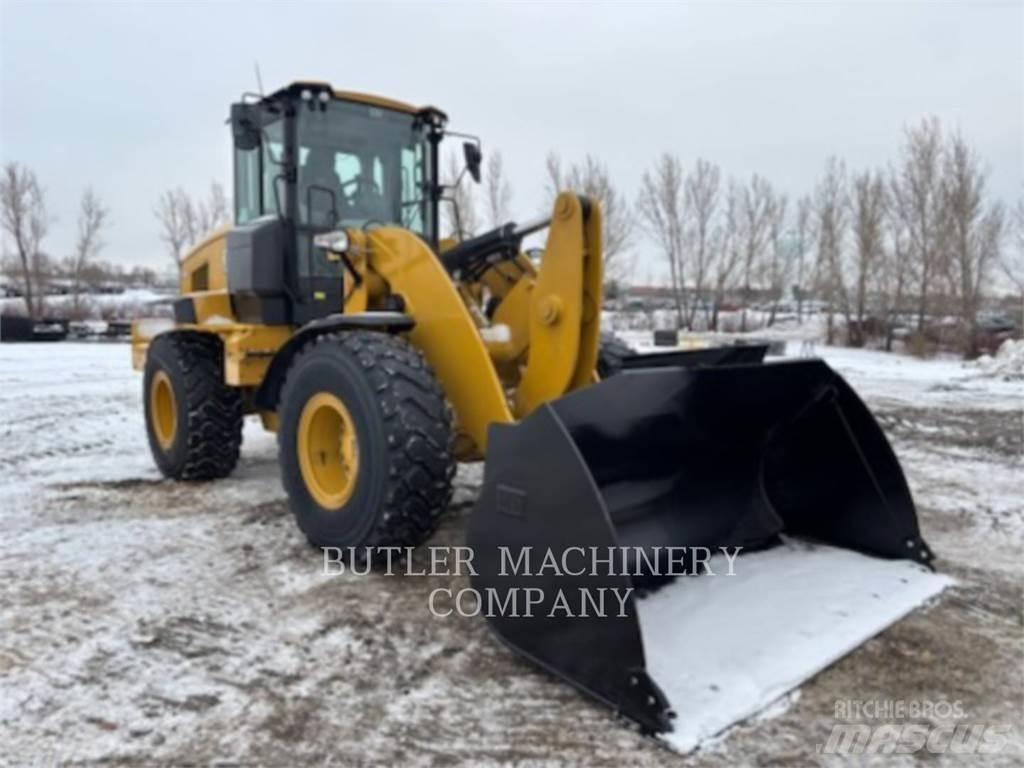 CAT 938M 轮式装载机