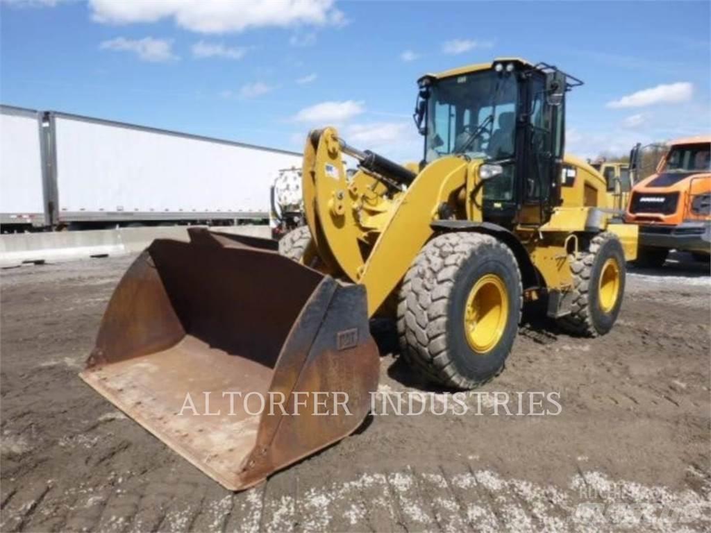 CAT 938M 轮式装载机