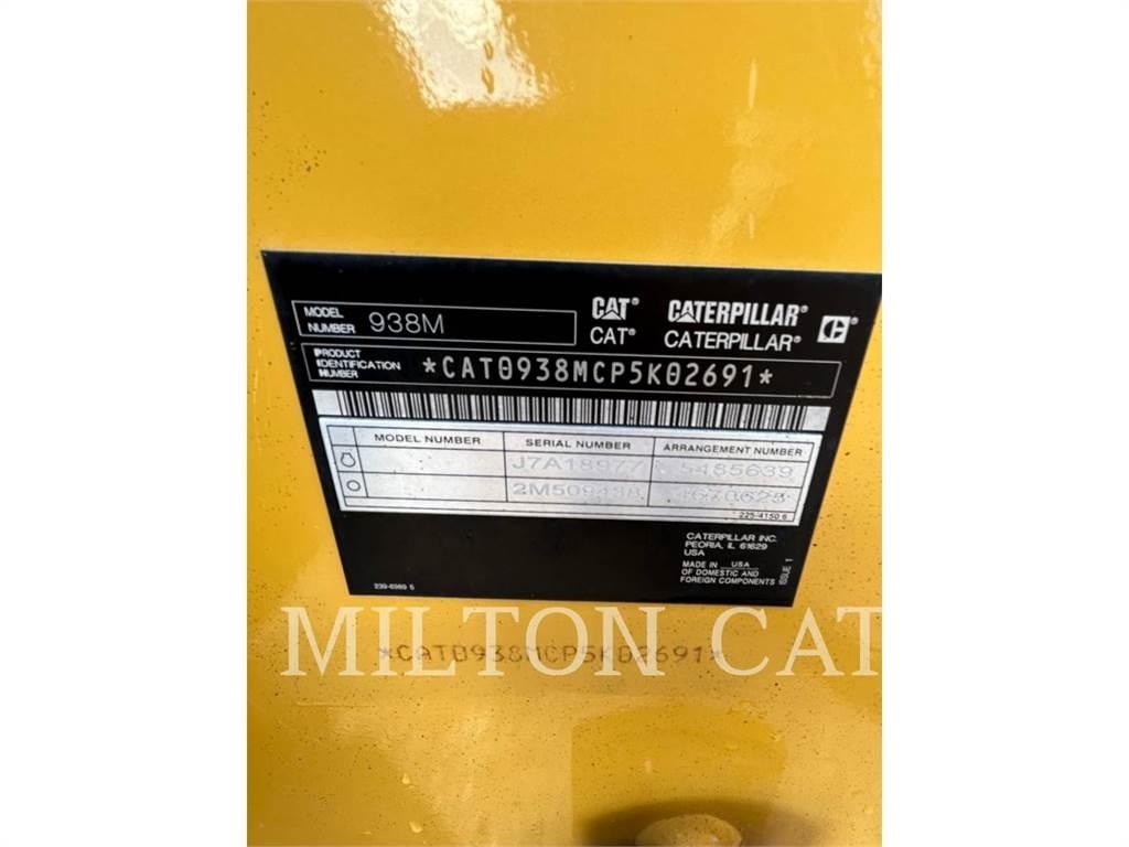 CAT 938M 轮式装载机