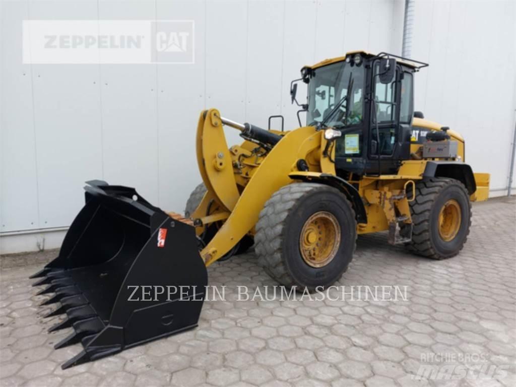 CAT 938M 轮式装载机