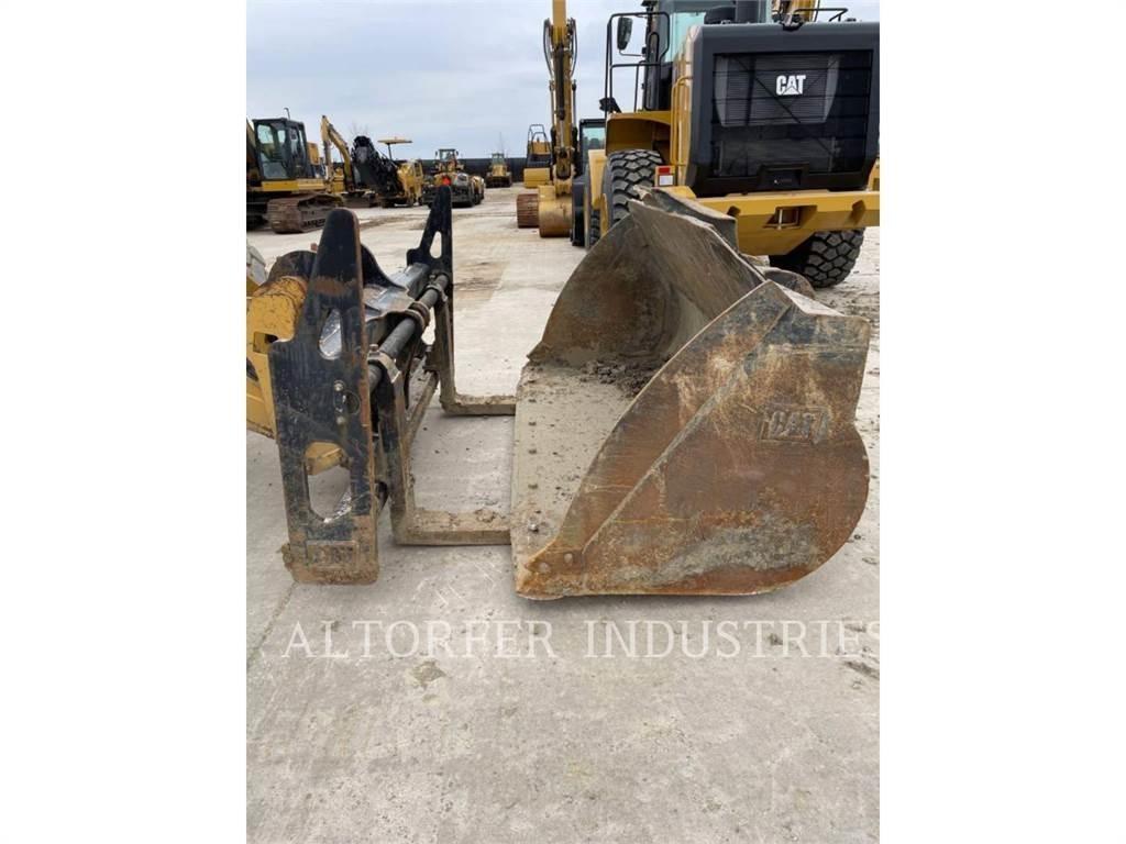 CAT 938M 轮式装载机