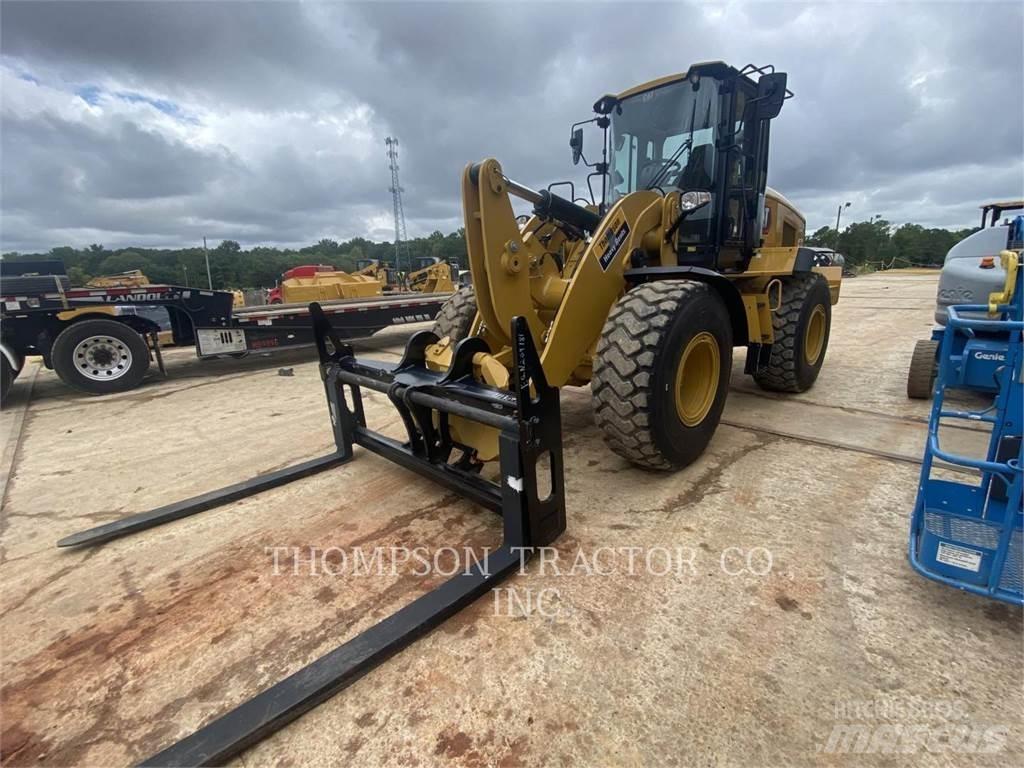 CAT 938M 轮式装载机