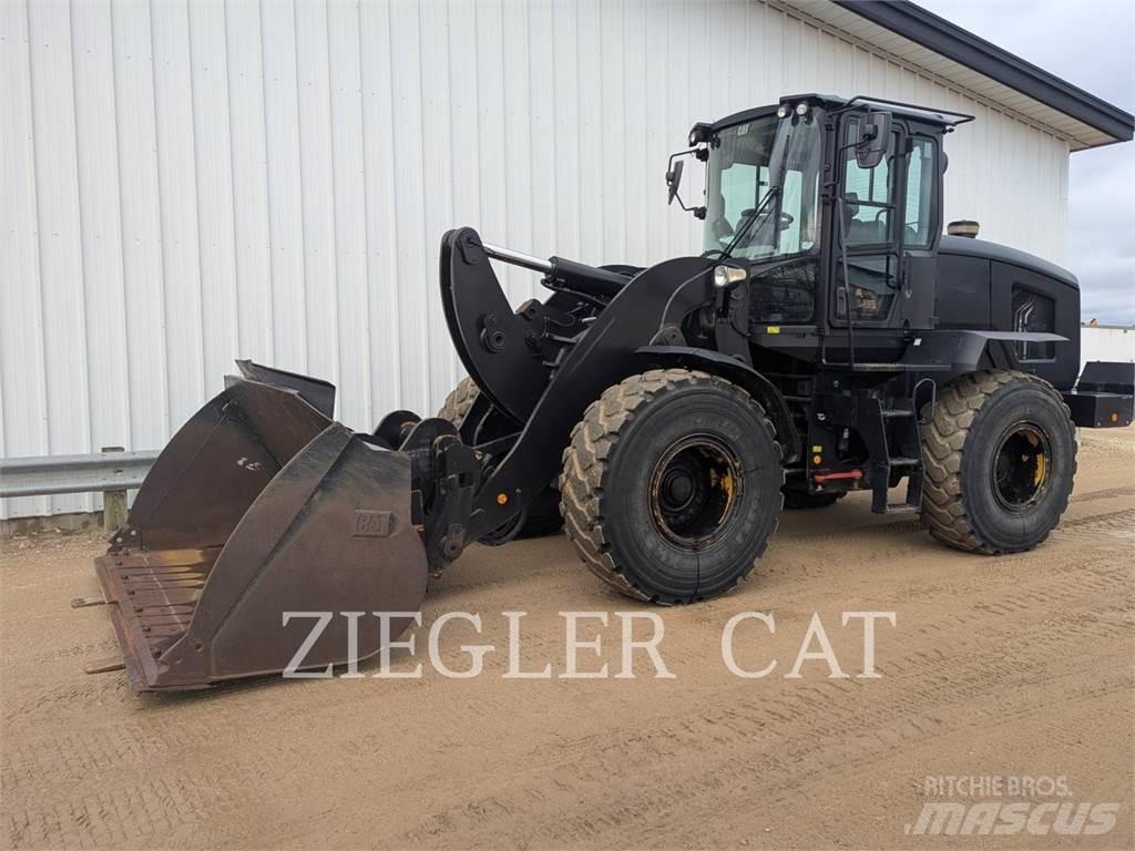 CAT 938M 轮式装载机