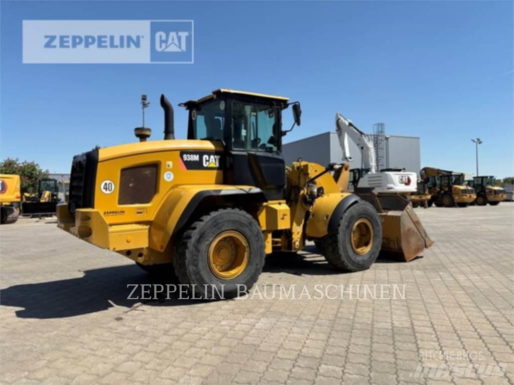 CAT 938M 轮式装载机
