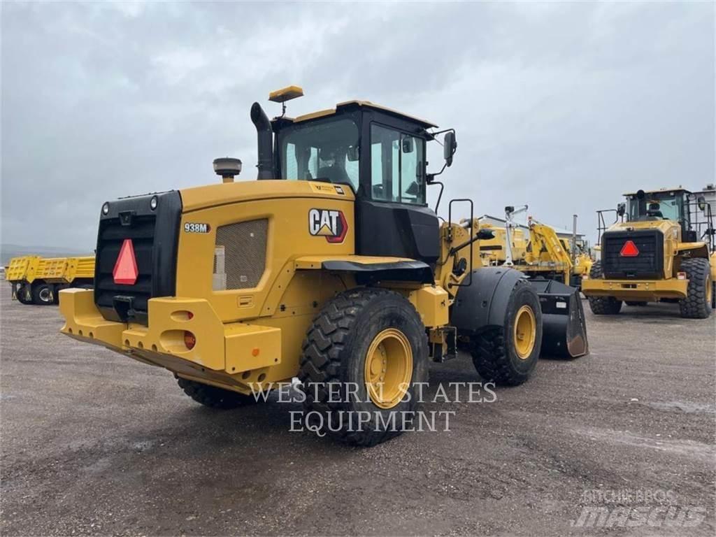 CAT 938M 轮式装载机