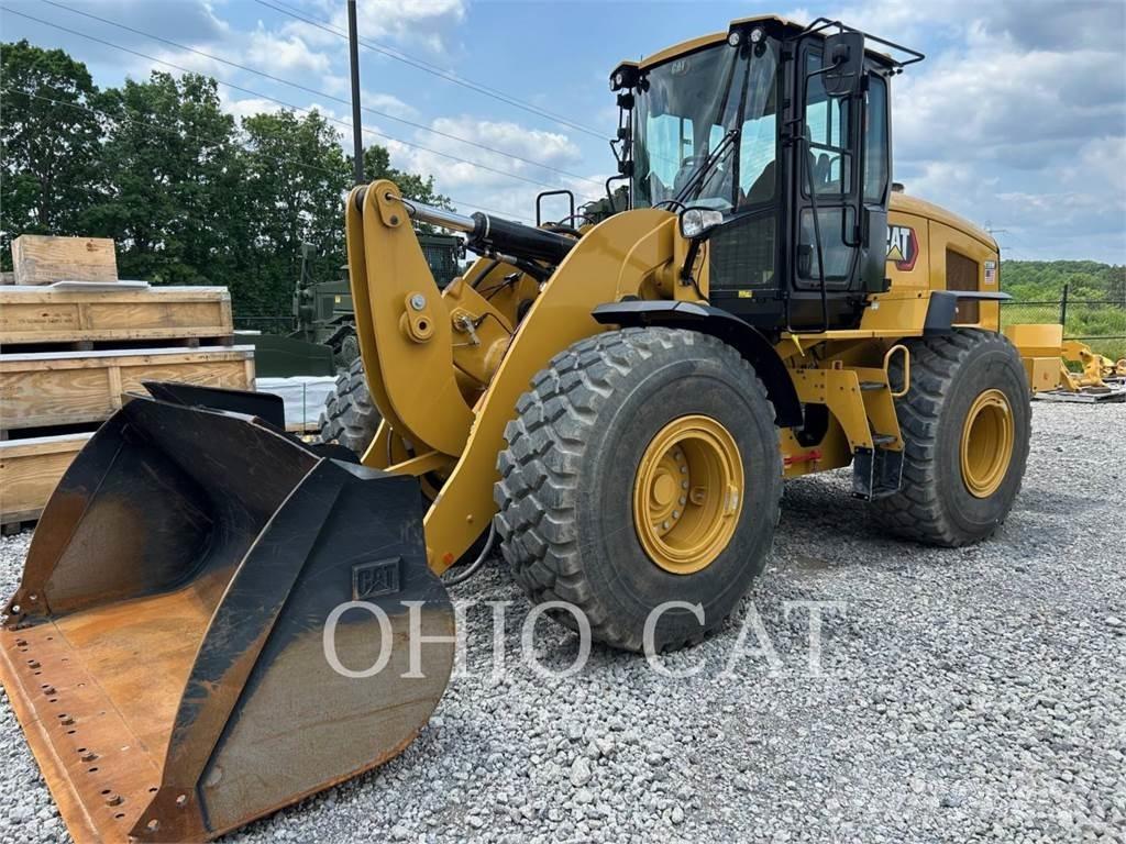 CAT 938M 轮式装载机
