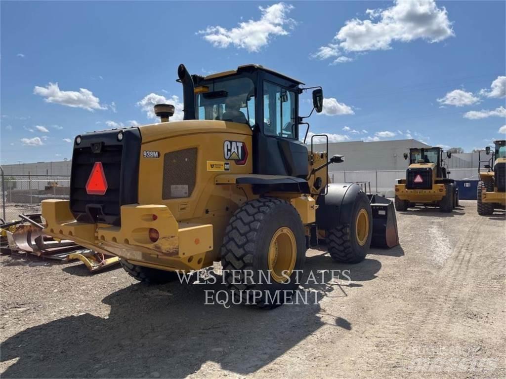 CAT 938M 轮式装载机