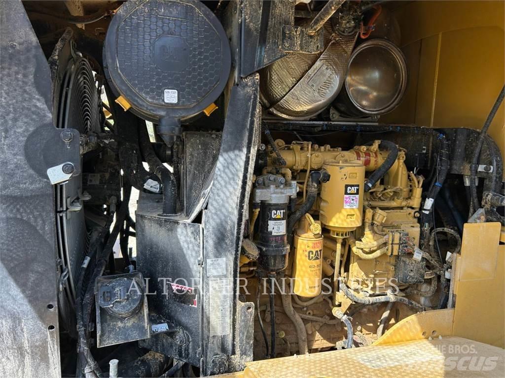 CAT 938M 轮式装载机