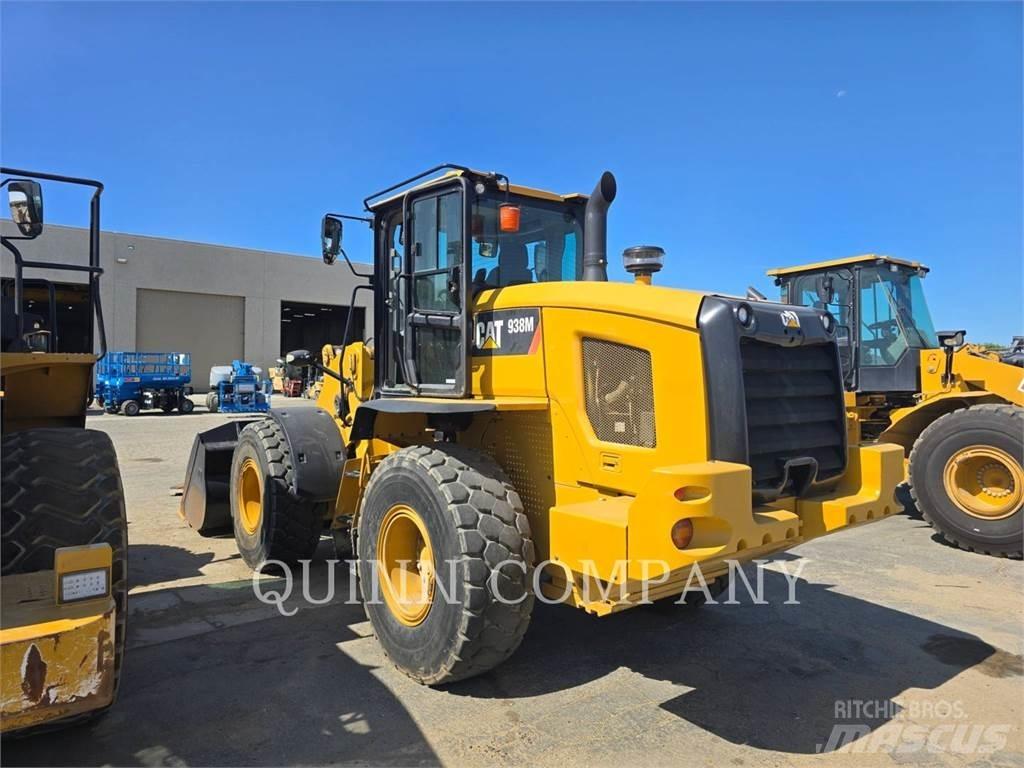 CAT 938M 轮式装载机