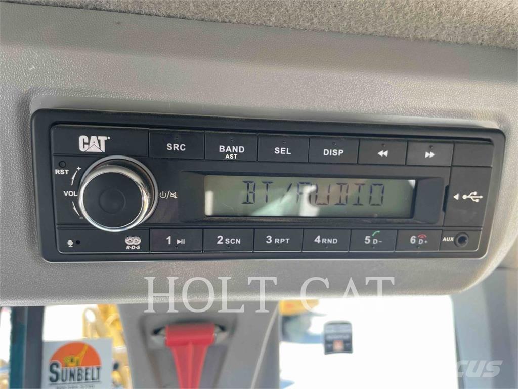 CAT 938M 轮式装载机
