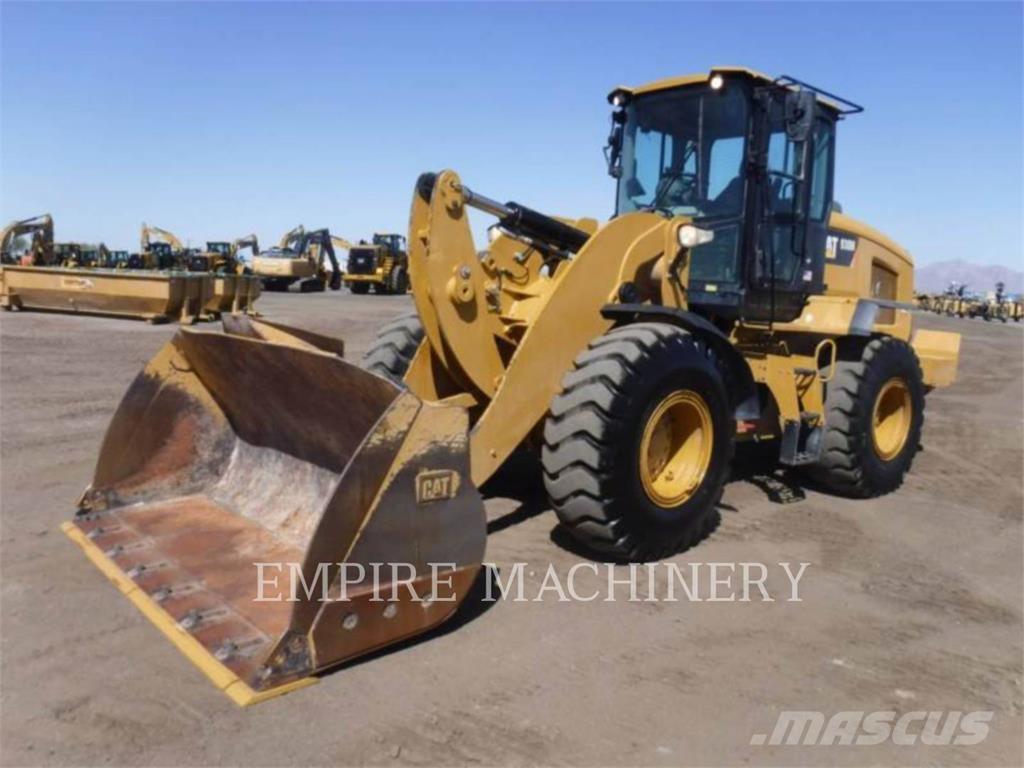 CAT 938M 轮式装载机