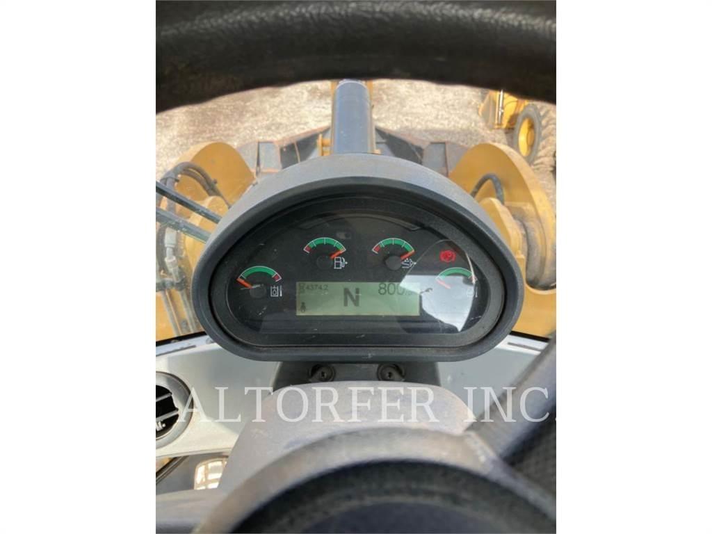 CAT 938M 轮式装载机
