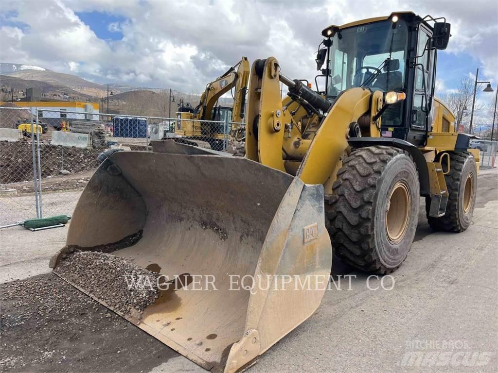 CAT 938M FC 轮式装载机