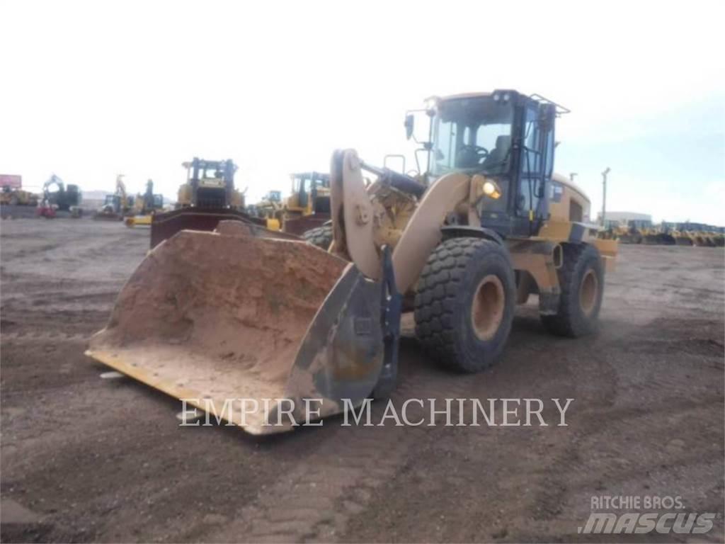 CAT 938M FC 轮式装载机