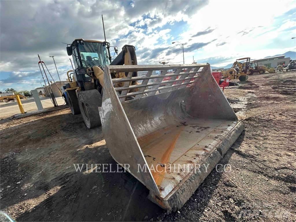 CAT 938M HL WS 轮式装载机