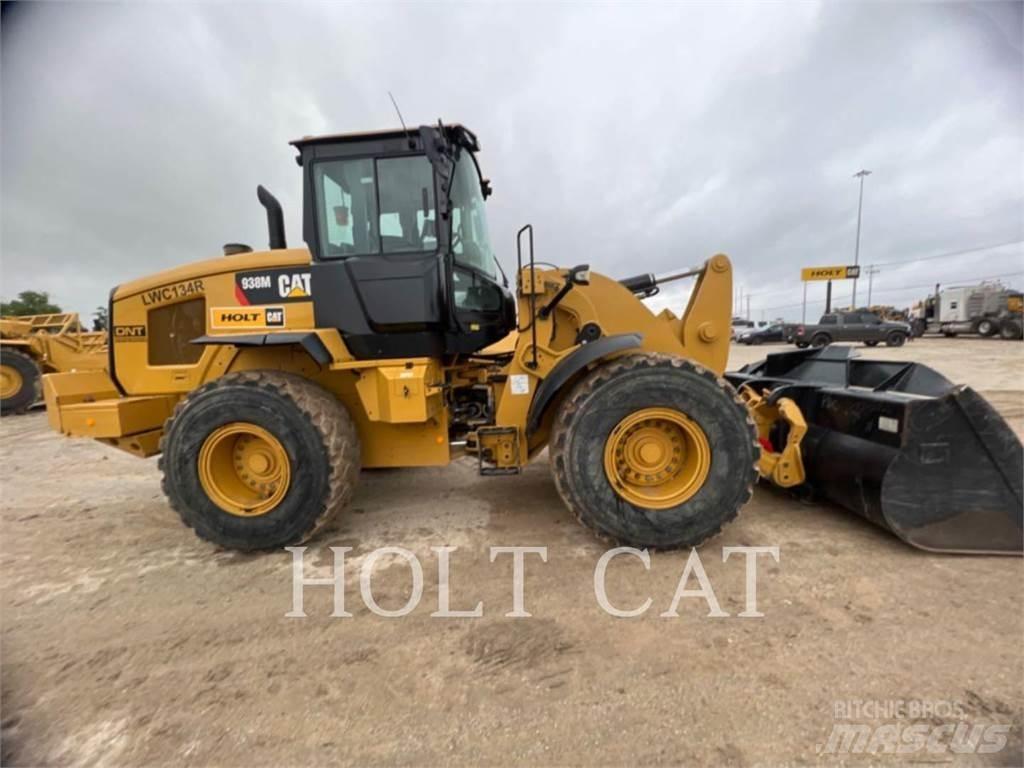 CAT 938M QC 轮式装载机
