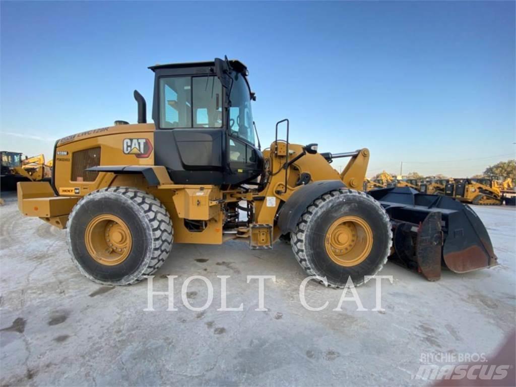 CAT 938M QC 轮式装载机