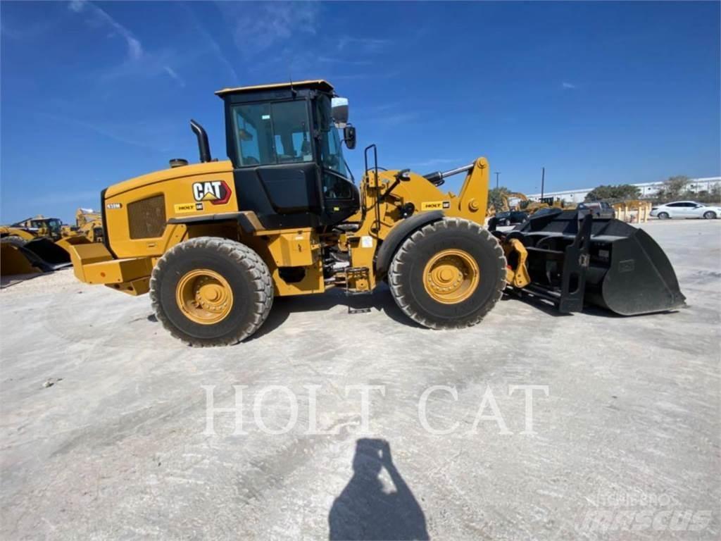 CAT 938M QC 轮式装载机