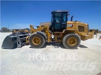 CAT 938M QC 轮式装载机