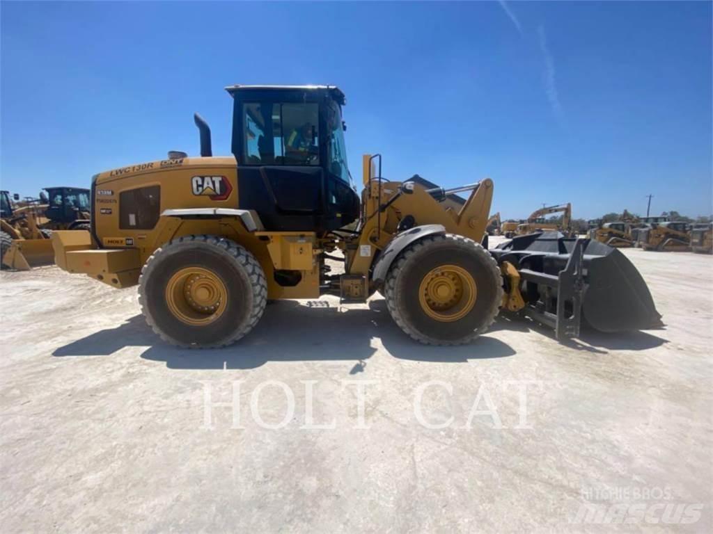 CAT 938M QC 轮式装载机