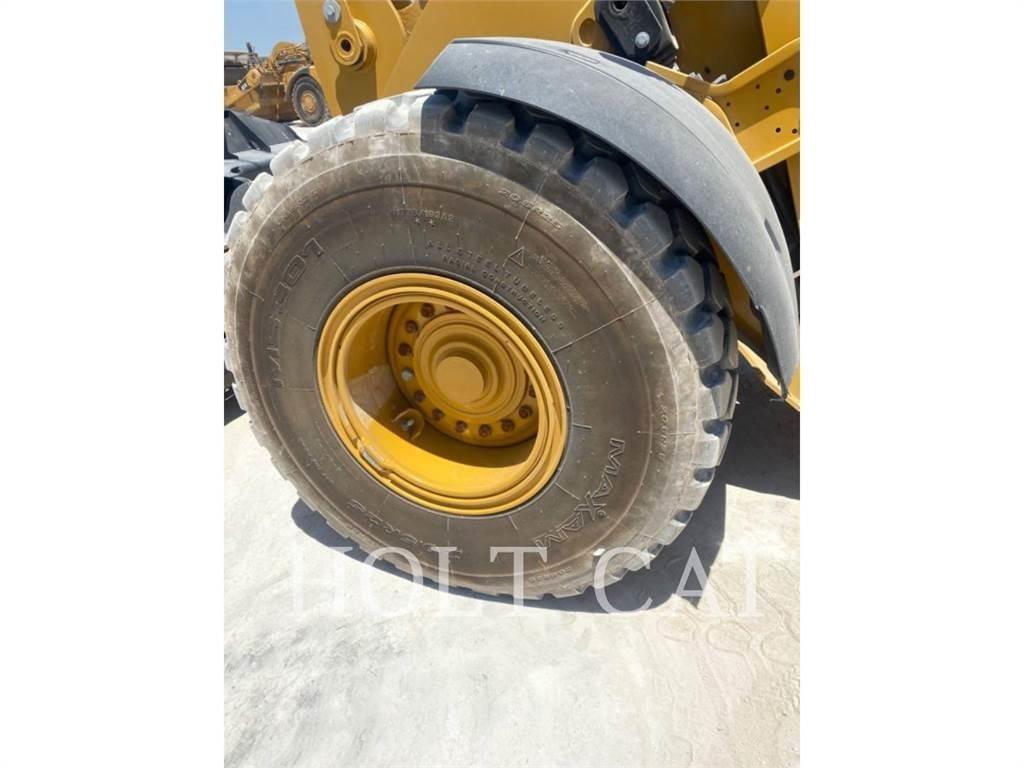 CAT 938M QC 轮式装载机