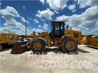 CAT 938M QC 轮式装载机