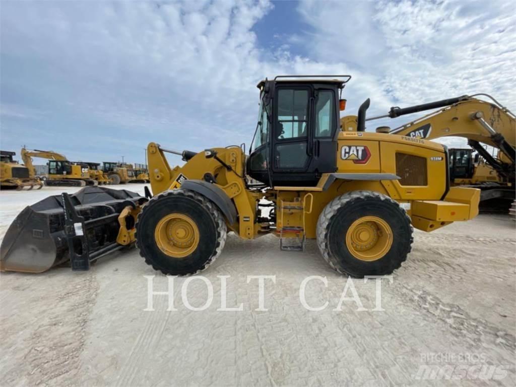 CAT 938M QC 轮式装载机