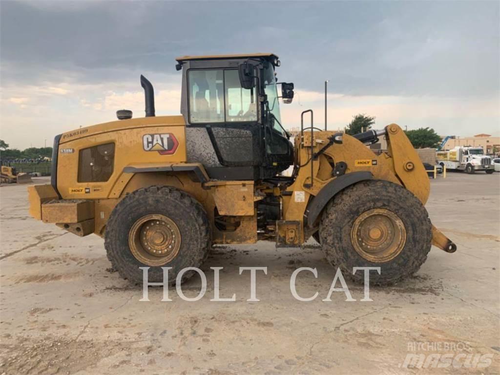 CAT 938M QC 轮式装载机