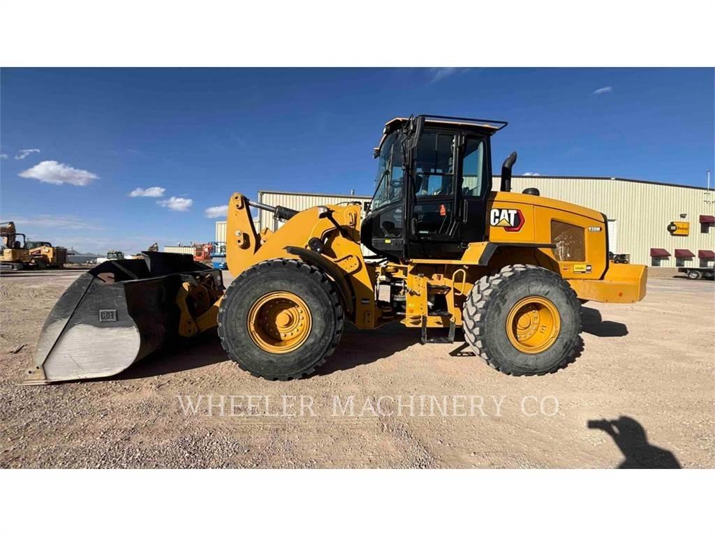CAT 938M QC 轮式装载机
