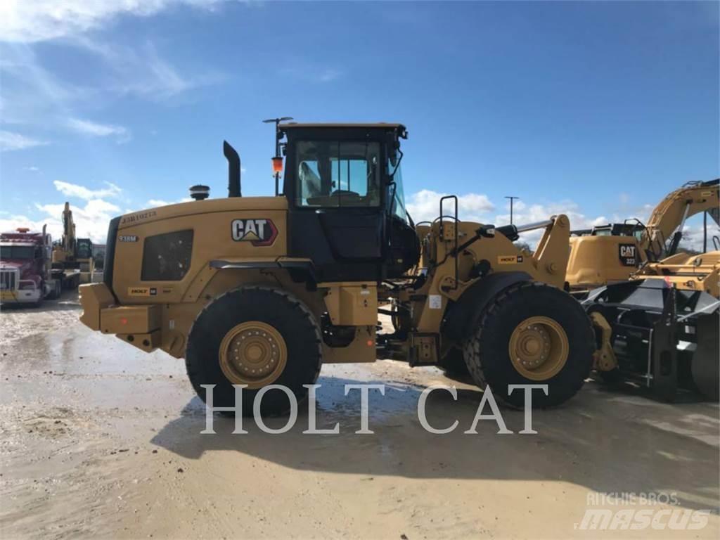 CAT 938M QC 轮式装载机