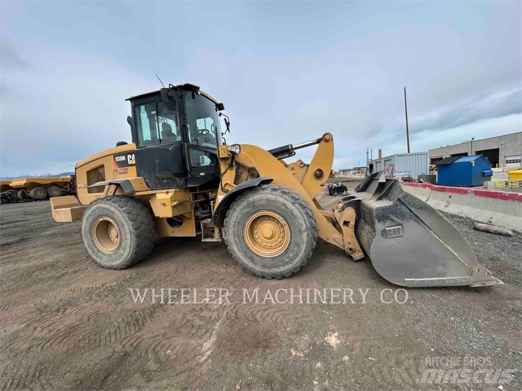 CAT 938M QC 轮式装载机