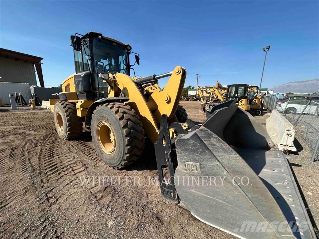 CAT 938M QC 3V 轮式装载机