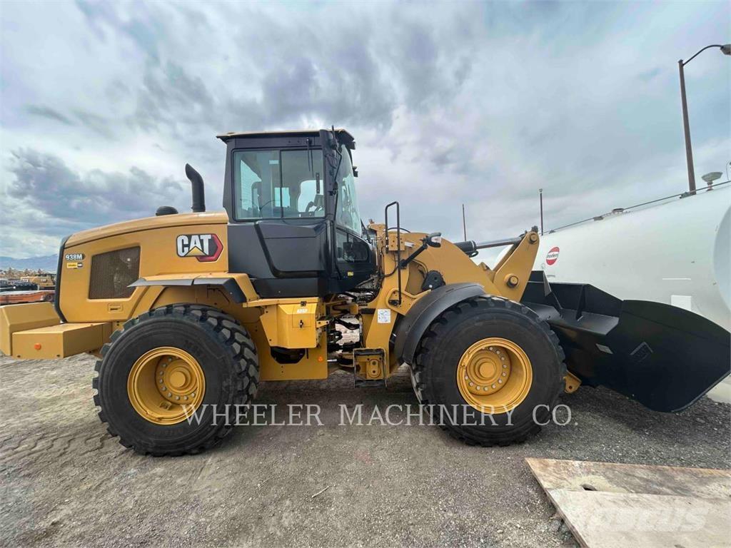 CAT 938M QC 3V 轮式装载机